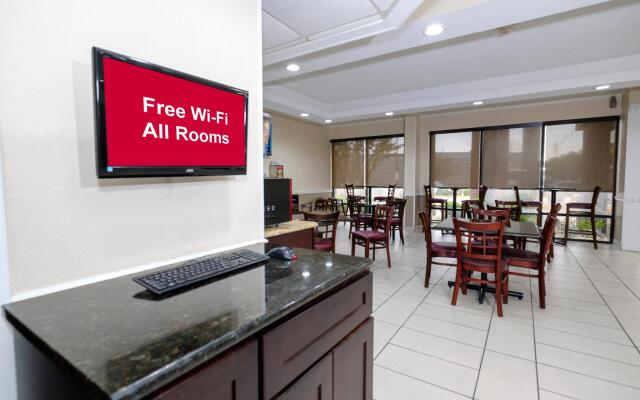 Red Roof Inn & Suites Jacksonville, NC