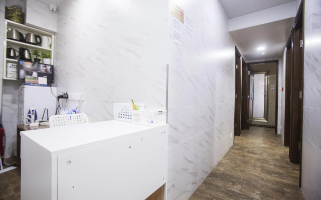 Happy Peach Guest House