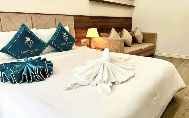 Ruby Queen Hotel – Guest Rooms – Ha Long