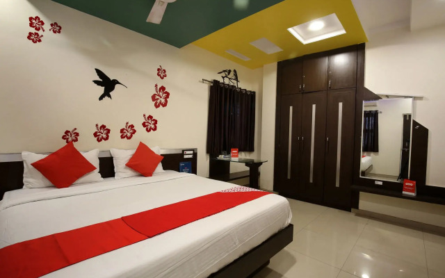 Mrunal Palace Hotel