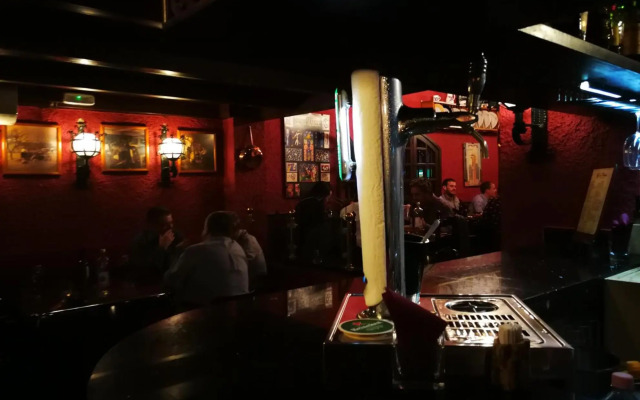 Céntrico y tranquilo apartamento con WIFI