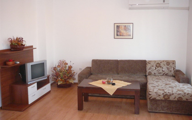 SD Yassen Apartments