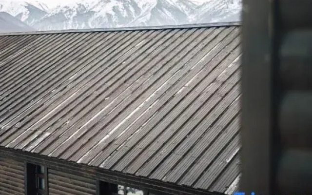 Xiao Yu Xiao Boutique Mountain Retreat Hotel.