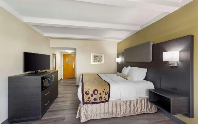 Best Western Plus Madison-Huntsville Hotel