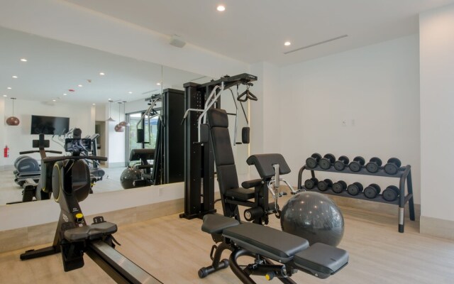 Best Location - 3bdr Luxury - Pool - Gym