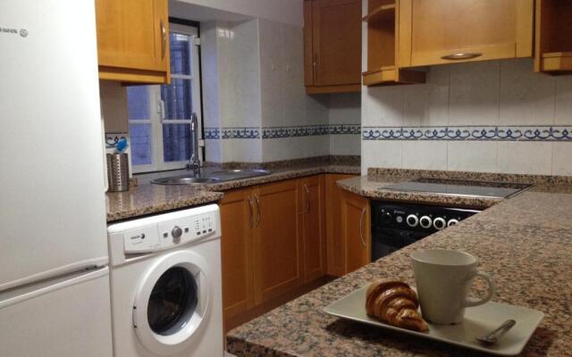 FADO Bairro Alto - SSs Apartments