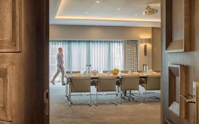 Boulevard Hotel