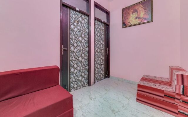 OYO 27043 Kanak Residency