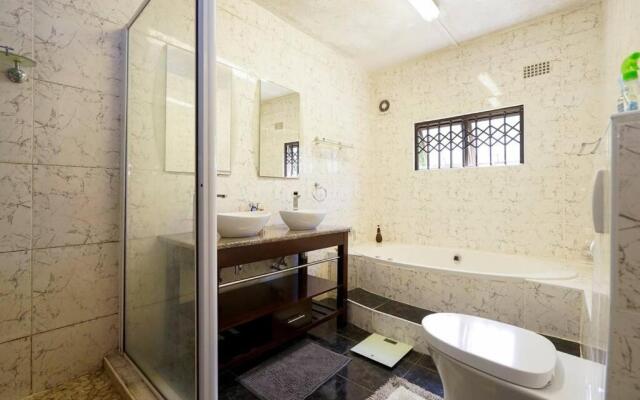 Modern Luxury 3 bedroom house
