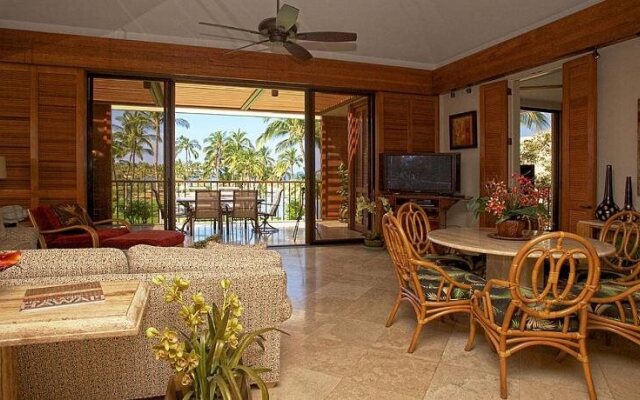 Mauna Lani Terrace Condominium