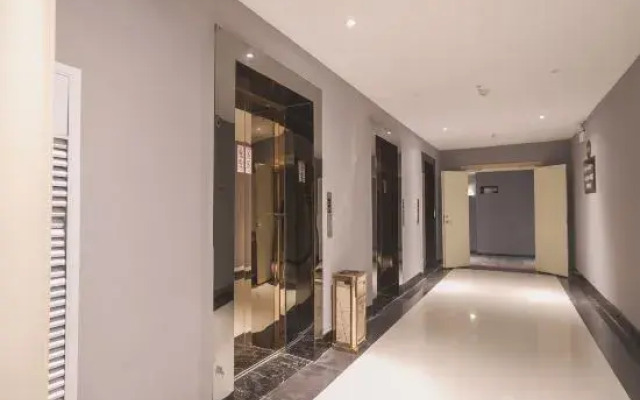 Liza Hotel