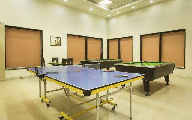 Emerald Resort by OYO Rooms