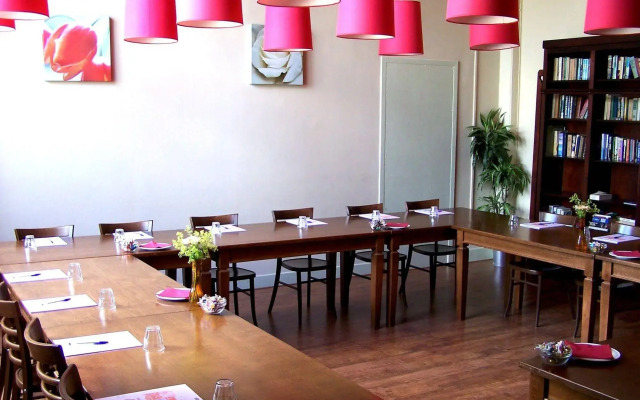 Stayokay Haarlem - Hostel