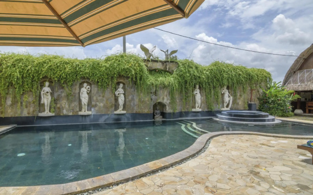 Dewani Villa Resort