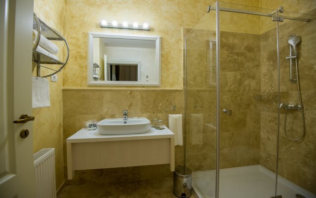 Pensiunea Holiday Villa