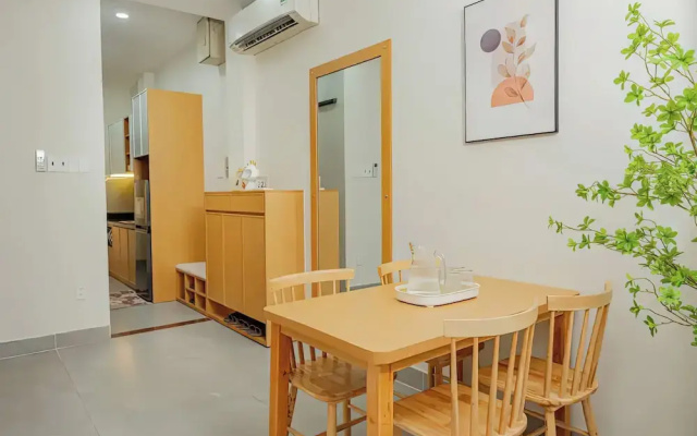 Modern Apartment - Garden Gate