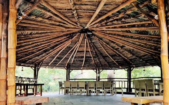 Royal Bamhni Holiday Resort