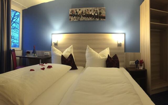 Motel 44