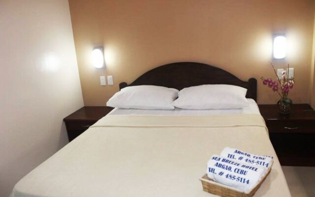 Sea Breeze Hotel