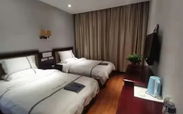 Shuimu Nianhua foot bath Hotel