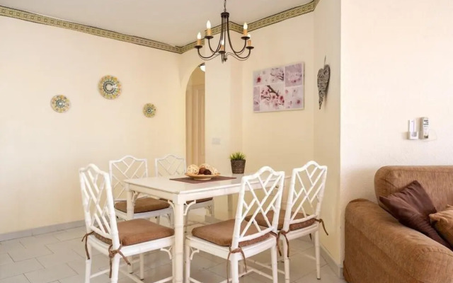 An oasis Apartment between Fuengirola and Marbella Ref 21