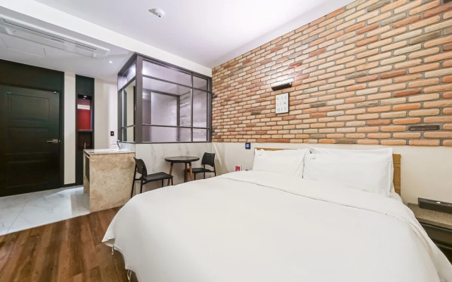 Yangsan Bukbudong Lime Hotel