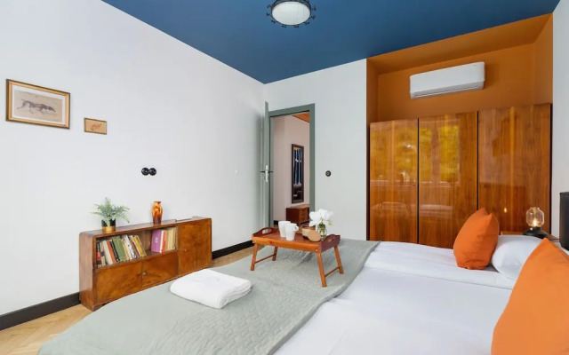 Krasickiego Apartment Cracow by Renters