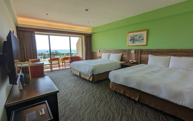 Howard Kenting Wonder House