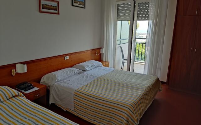 Hotel Ristorante Il Grillo