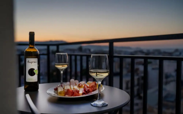 Sunset Luxury Suite