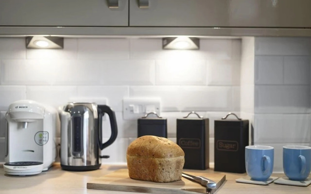 Spacious Canterbury Townhouse