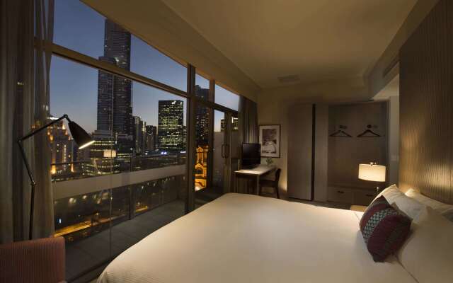 DoubleTree by Hilton Hotel Melbourne - Flinders Street