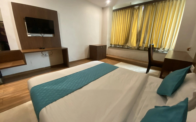 Hotel BKC Garden near Trade Center, Visa Consulate