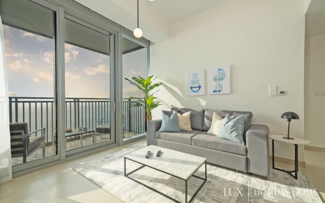 LUX 52 42 Deluxe Island view suite