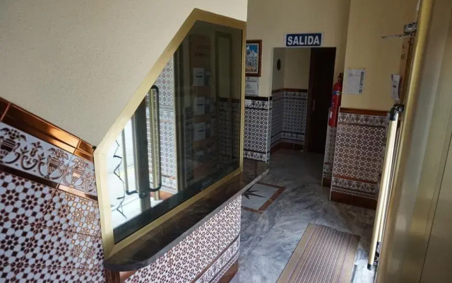 Hostal Alamare