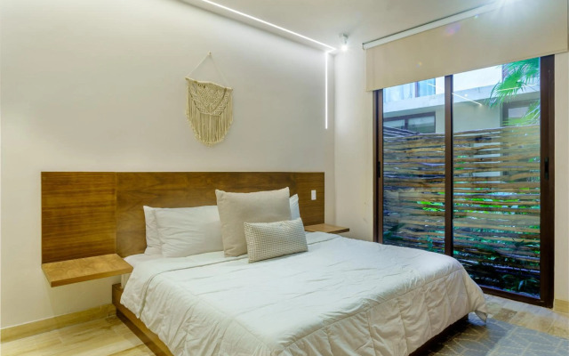 106 Beautiful Garden Apartment with Private Pool