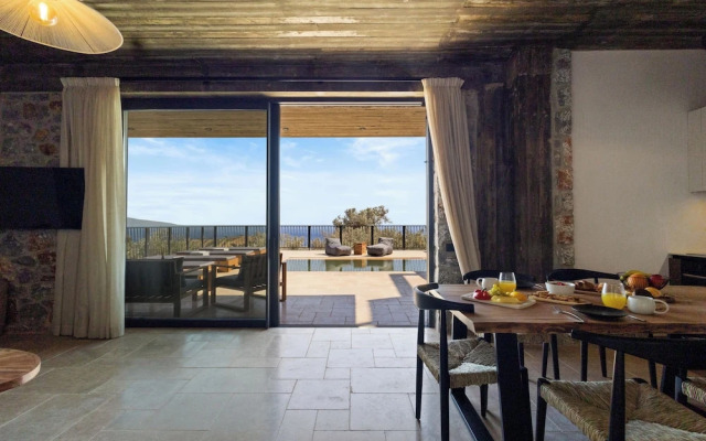 Petres Luxury Villas