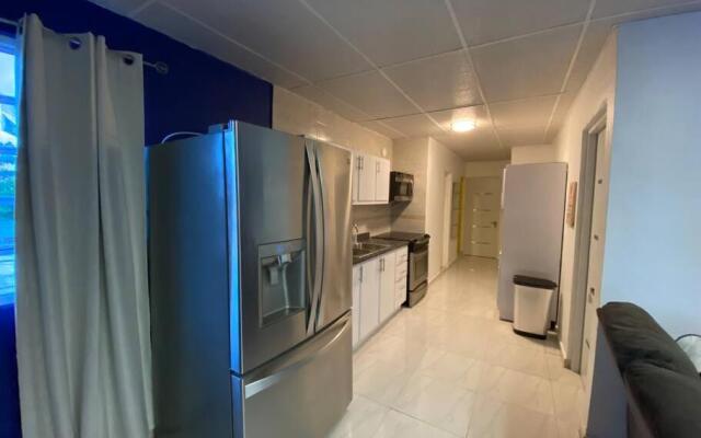 Centric 3B/1Bath near trendy Loiza Street