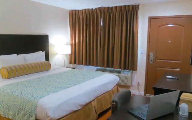 Americas Best Value Inn & Suites Escondido