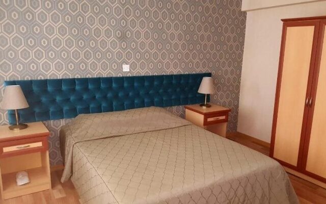 Life Hotel
