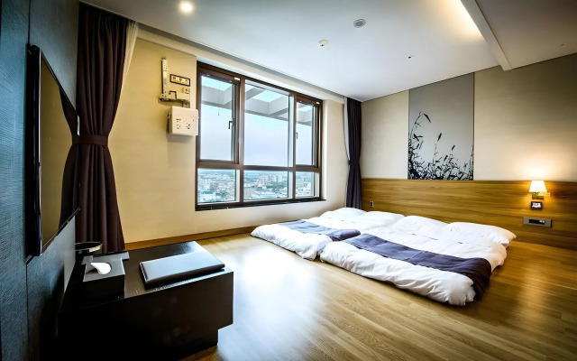 Utop Ubless Hotel Jeju Hamdeok