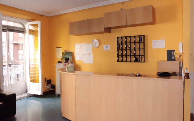 Hostal Lima