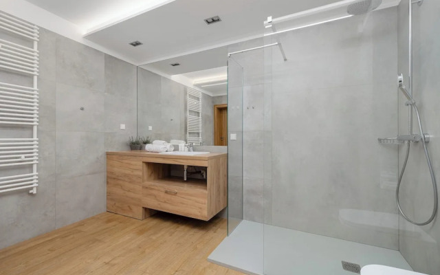 Park Apartament Mariacka by Renters