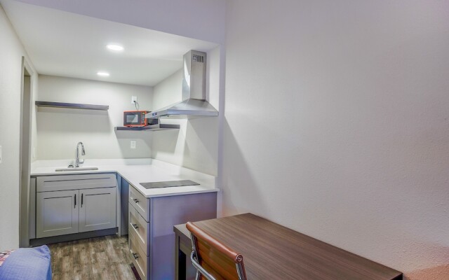 Sunrise Inn by OYO Titusville FL