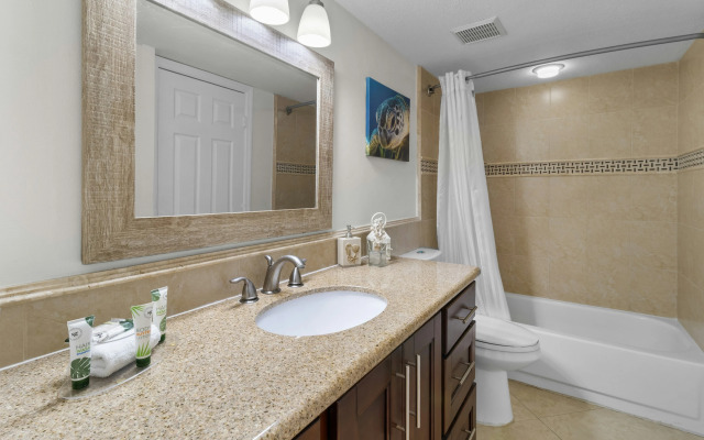 Ocean Pointe Suites at Key Largo