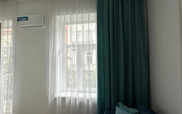 Квартира на Огієнка 15