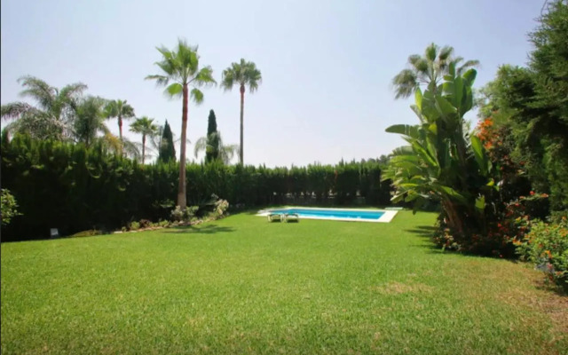 Villa 9 La Alzambra-Puerto Banus