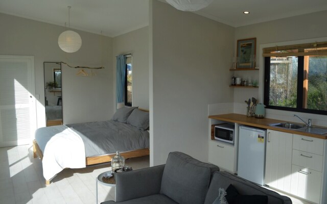 Flotsam Studio Accommodation