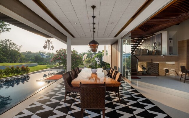 Manhattan In Canggu Villa by Premier Hospitality Asia