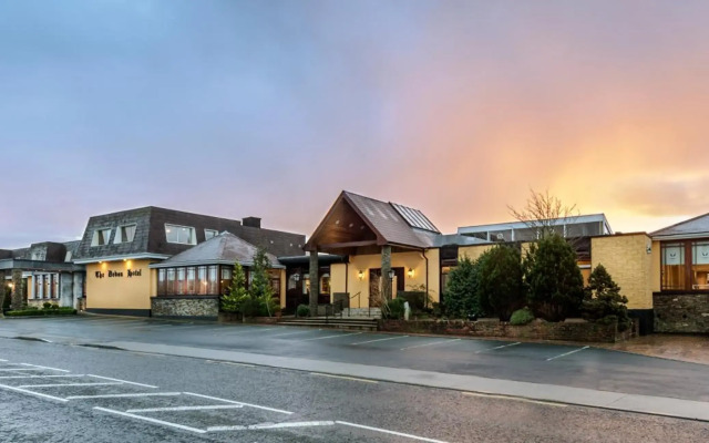 The Devon Inn Hotel